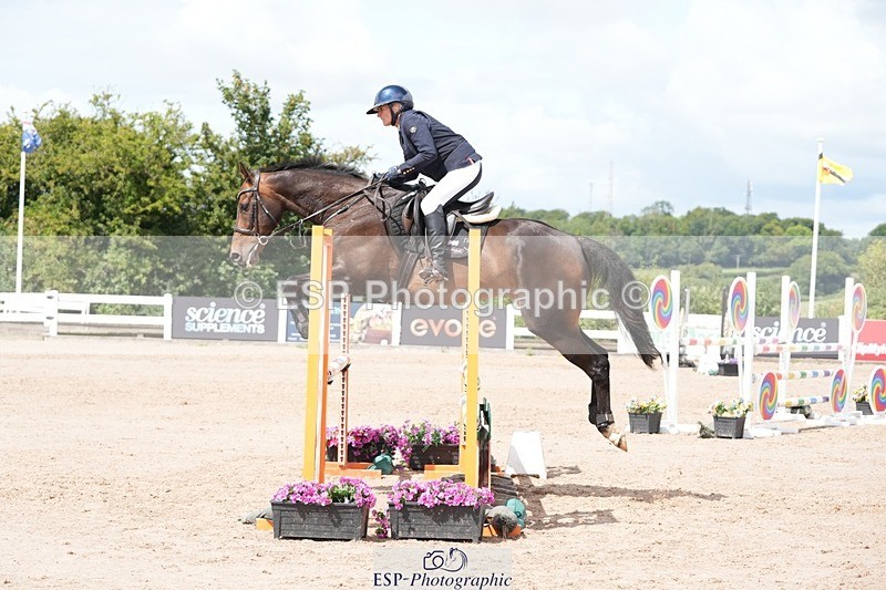 250731-120123-01580 - Cls 09  95cm Nat Am Qual