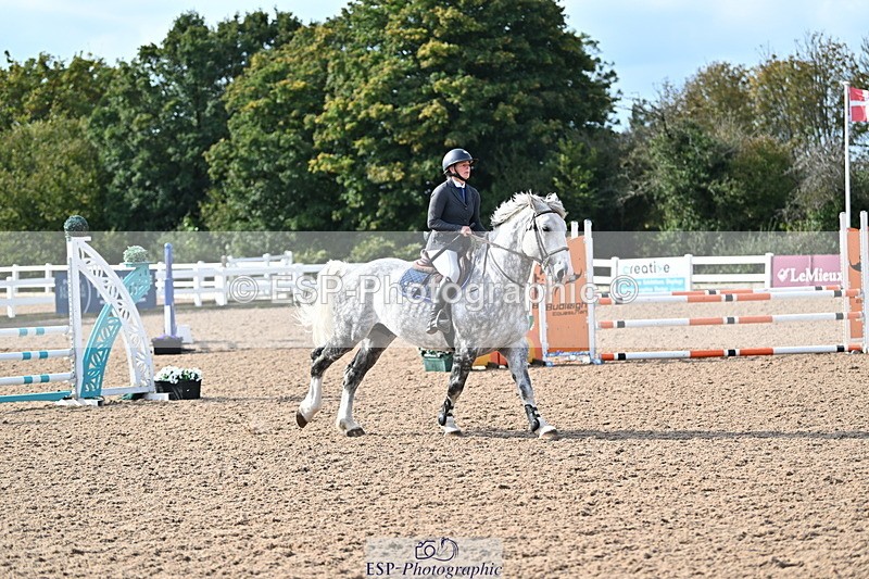 241004A-115021-01694 - Fri 08 85cm Amateur Quals