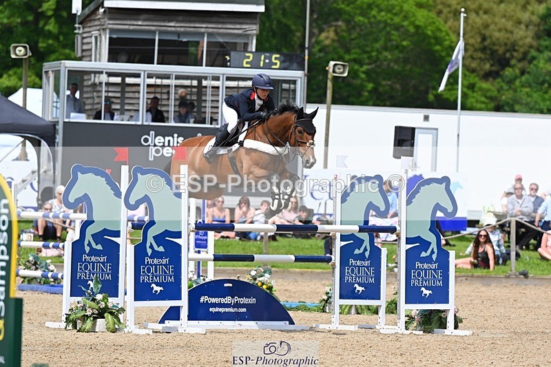 240525-141957-15651 - 520-LONDON_52-Laura_Collett