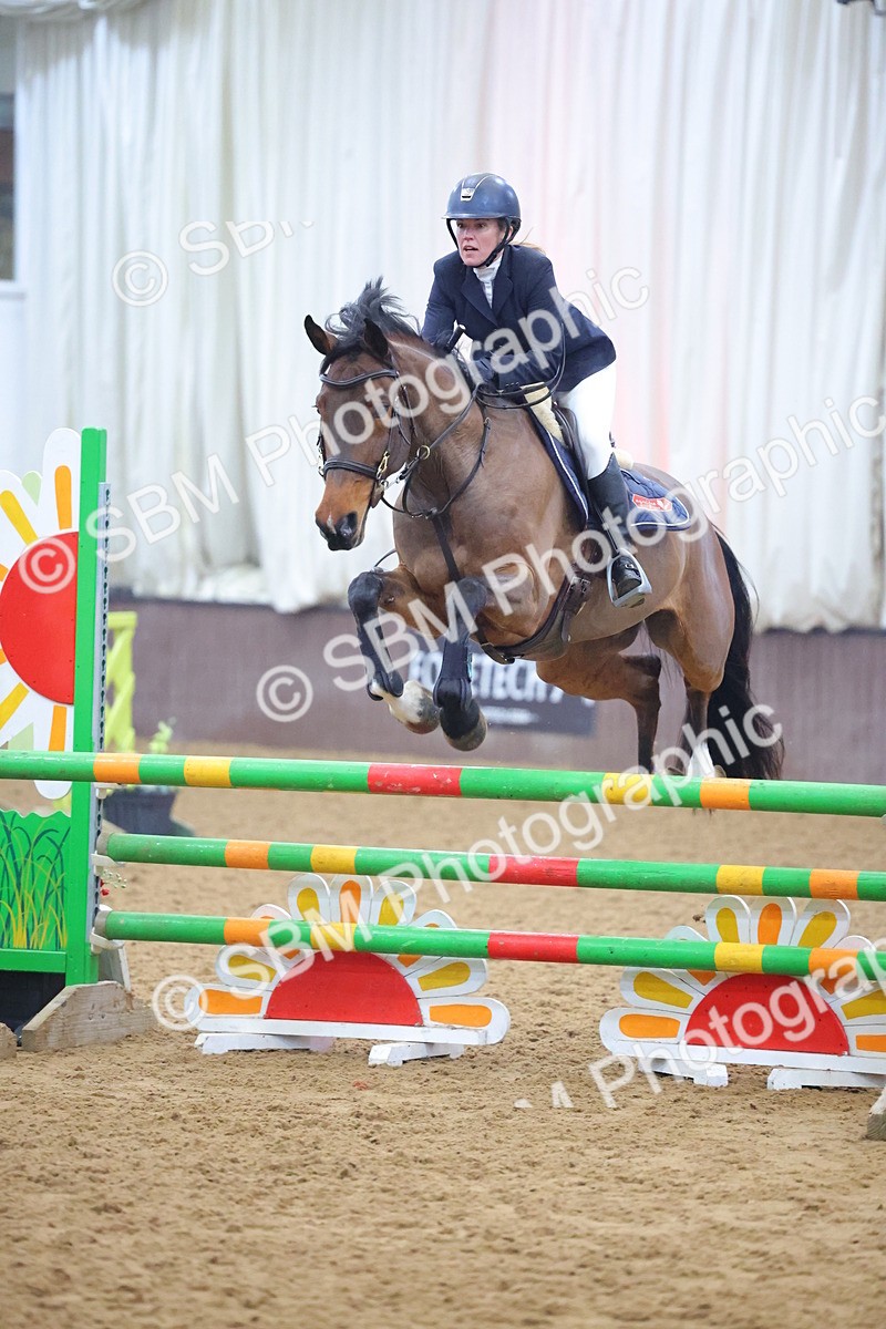 SBM_008553 - Class 21 - Nupafeed Supplements Senior Discovery/ 1m Open - First Round (1.00m)