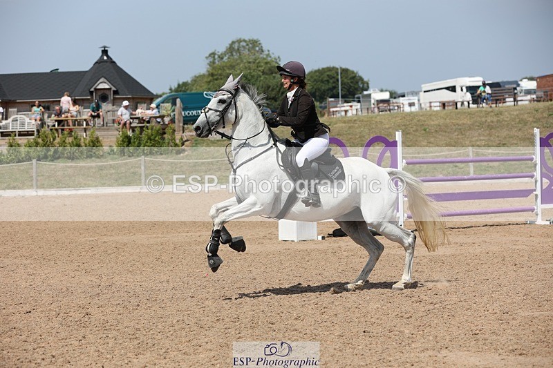 250725-142003-03255 - Cls 3 Snr Foxhunter