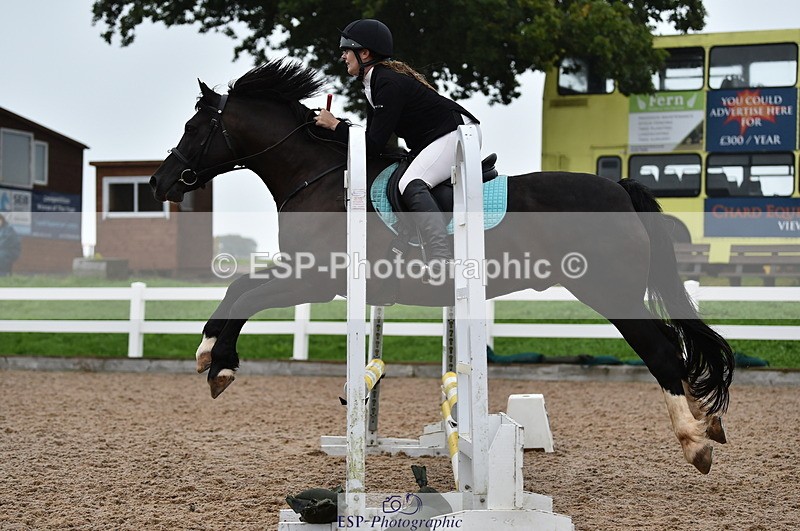 220829A-152354-00028 - Clear Round & 60cm  1a - 1b