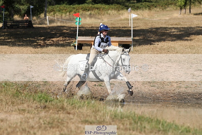 250824A-145633-39146 - 2107-Daisy.Twiston.Davies-Breeogue.Dara