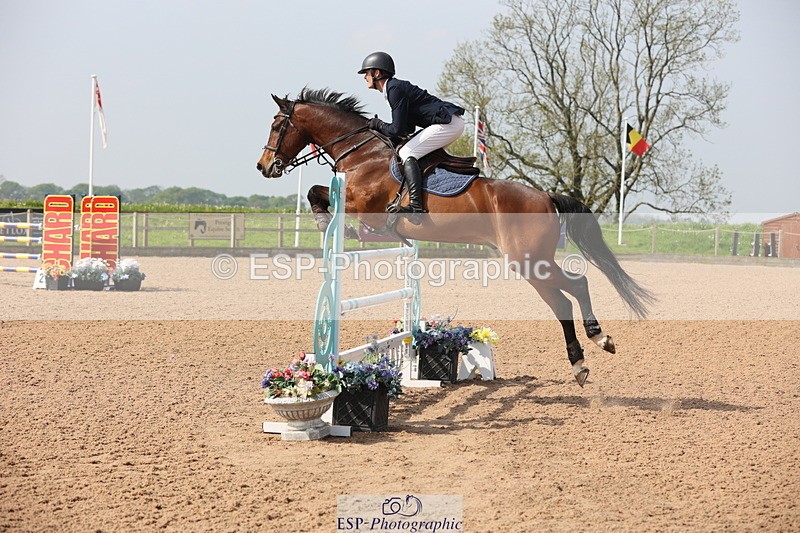 240511A-102746-11747 - Cls 33 Snr 1.20m Open