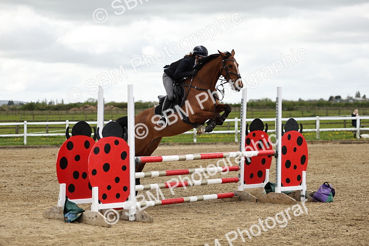 SBM_000437 - Class 2 - Senior British Novice - 90cm