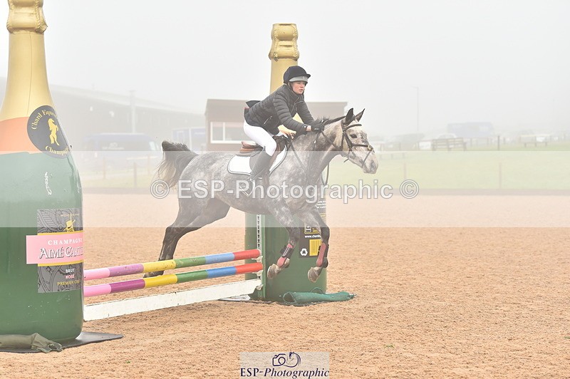 231118A-100020-00939 - Cls 18+19 Club and Schools 70cm