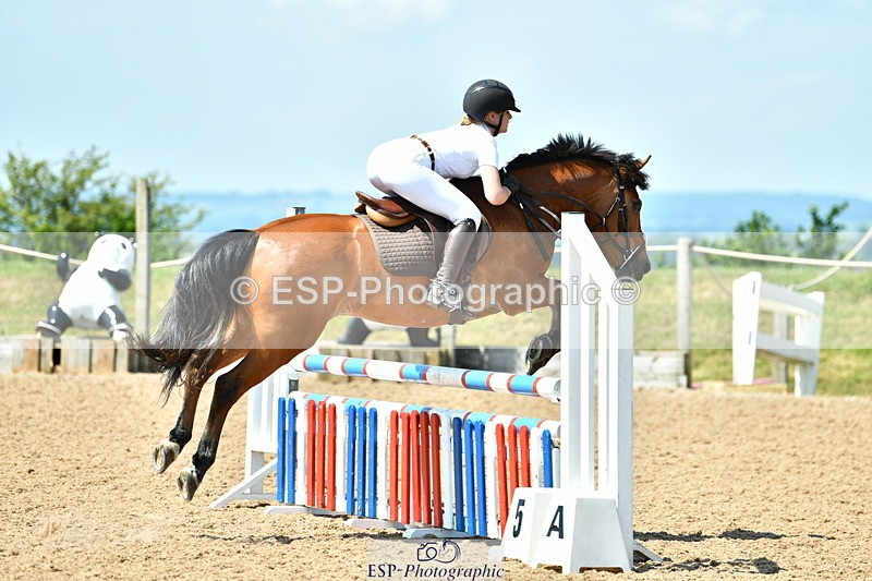 230625A-115249-03847 - Cls 34 Stepping Stones 128 + 138cm