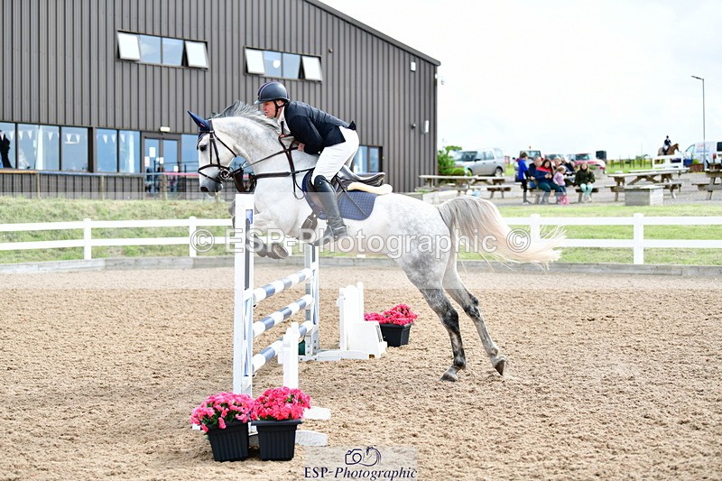 240524A-101140-02434 - Cls 21 British Novice and 90cm Open