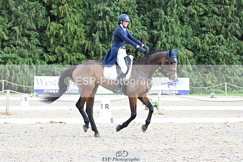 231019-160047-05219 - 065-SIR.HENRY.HALL-Jess.Rimmer-DR