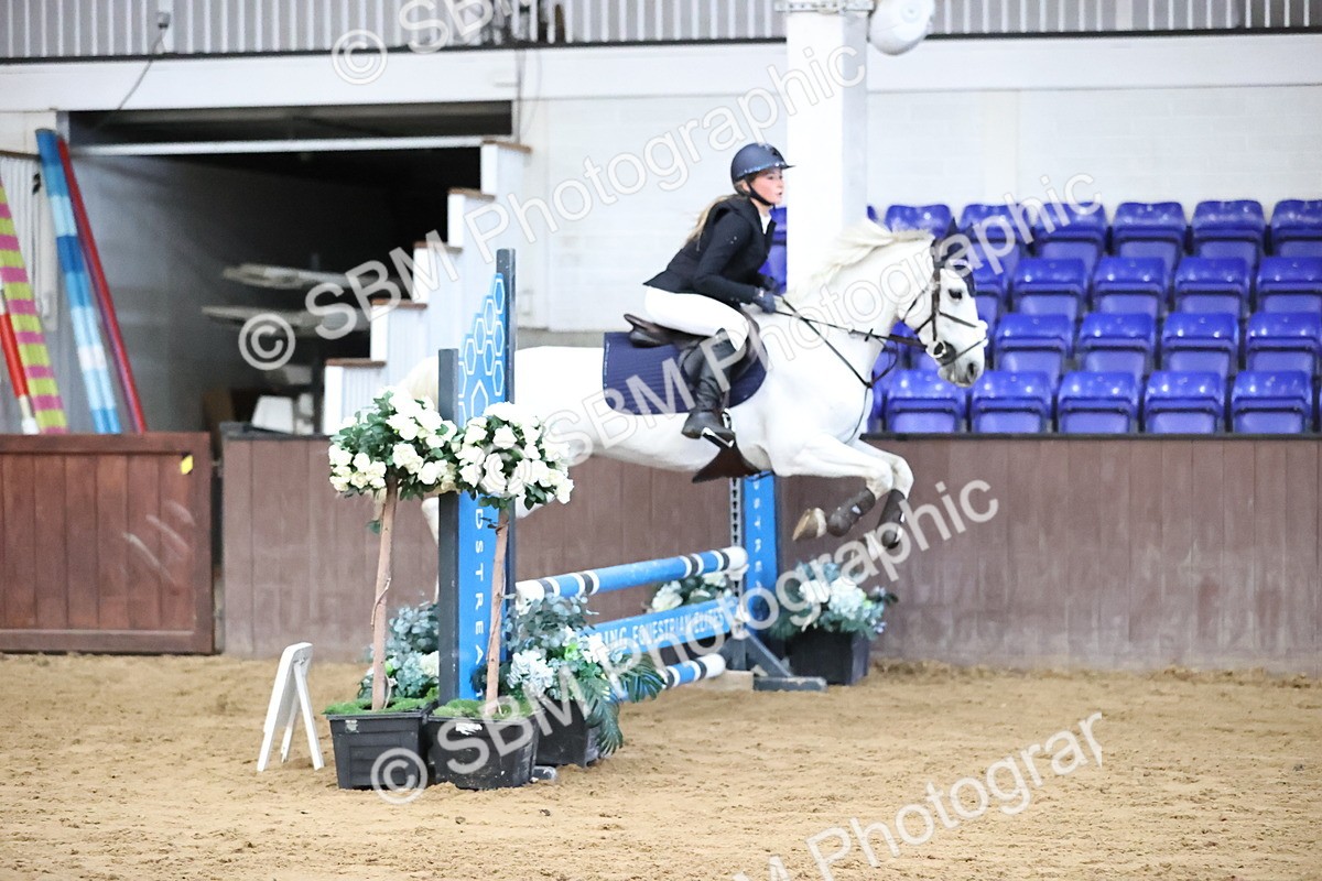 SBM_001743 - Class 9 - Pony Intro 70cm Open