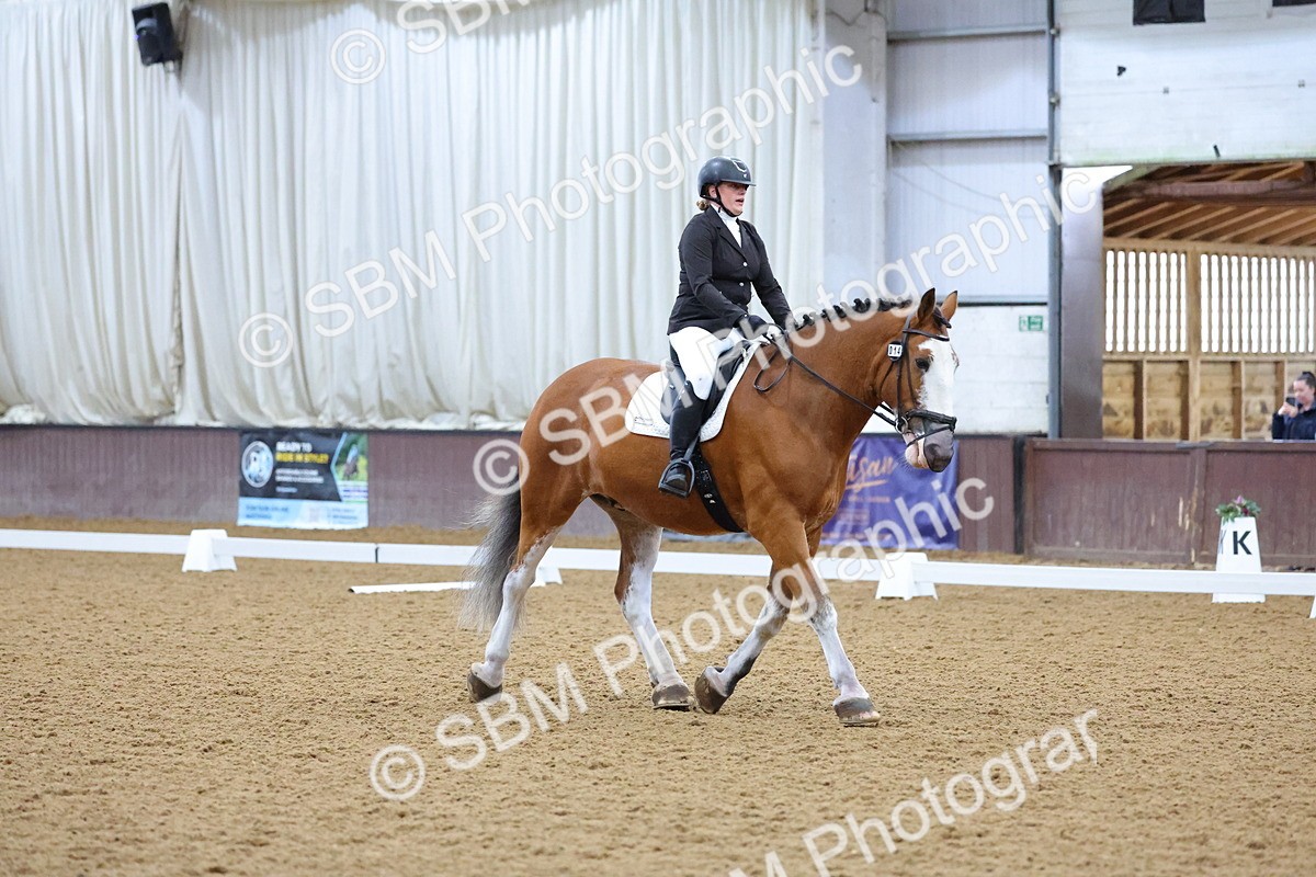 SBM_000118 - Class 2 - Intro 3 Championship - 8.51-9.47