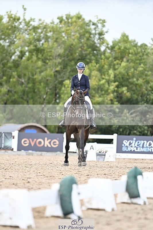 250907-165245-10796 - 113-Nicole.JahanshahiVirtual.Attraction