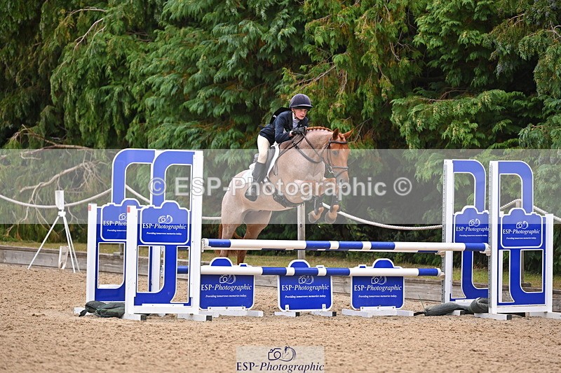 250802A-102153-00511 - C-116-Pippa.Krzywiec-FARFADET.DE.LHEBER