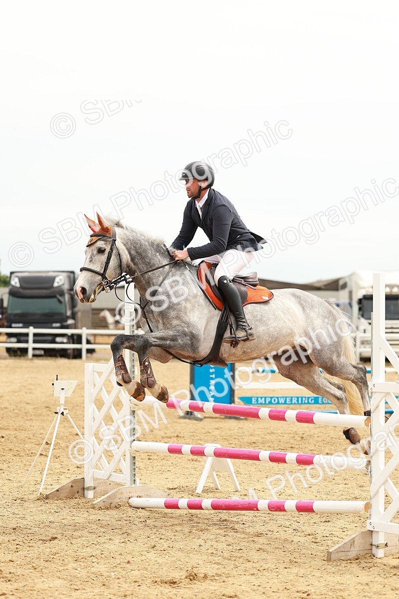 SBM_001817 - Class 3 - Senior Discovery - 1.00m