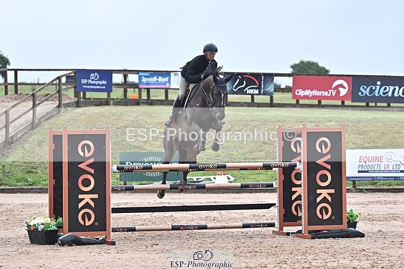 250731-101823-00339 - Cls 02 Snr Fox 1st Rnd