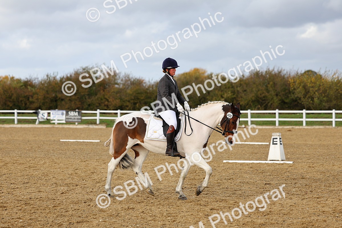 SBM_002670 - Class 8-11 - Novice 1-E1