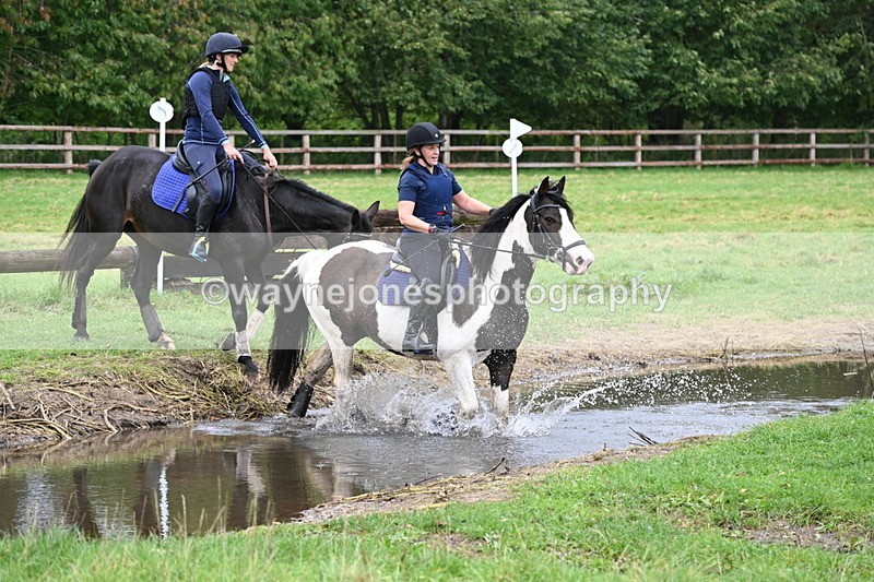 WJ6_2859 - Time at Photographer 11:01 to 11:20