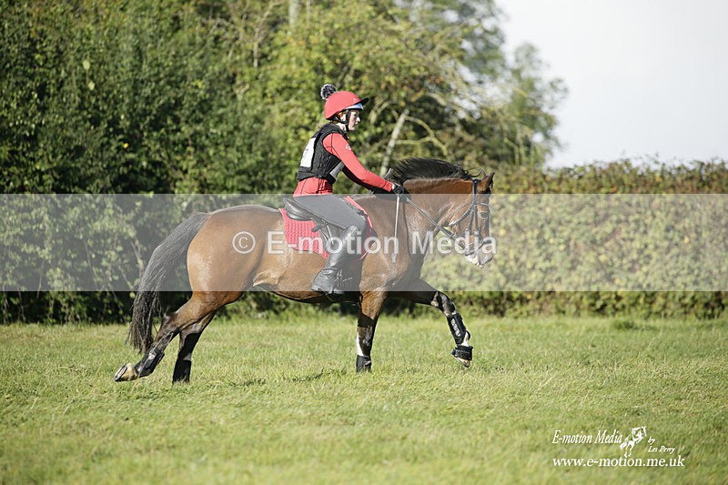 WWHT 031021 777 - WWEC Novice Restricted (0.80m) 18/10/20