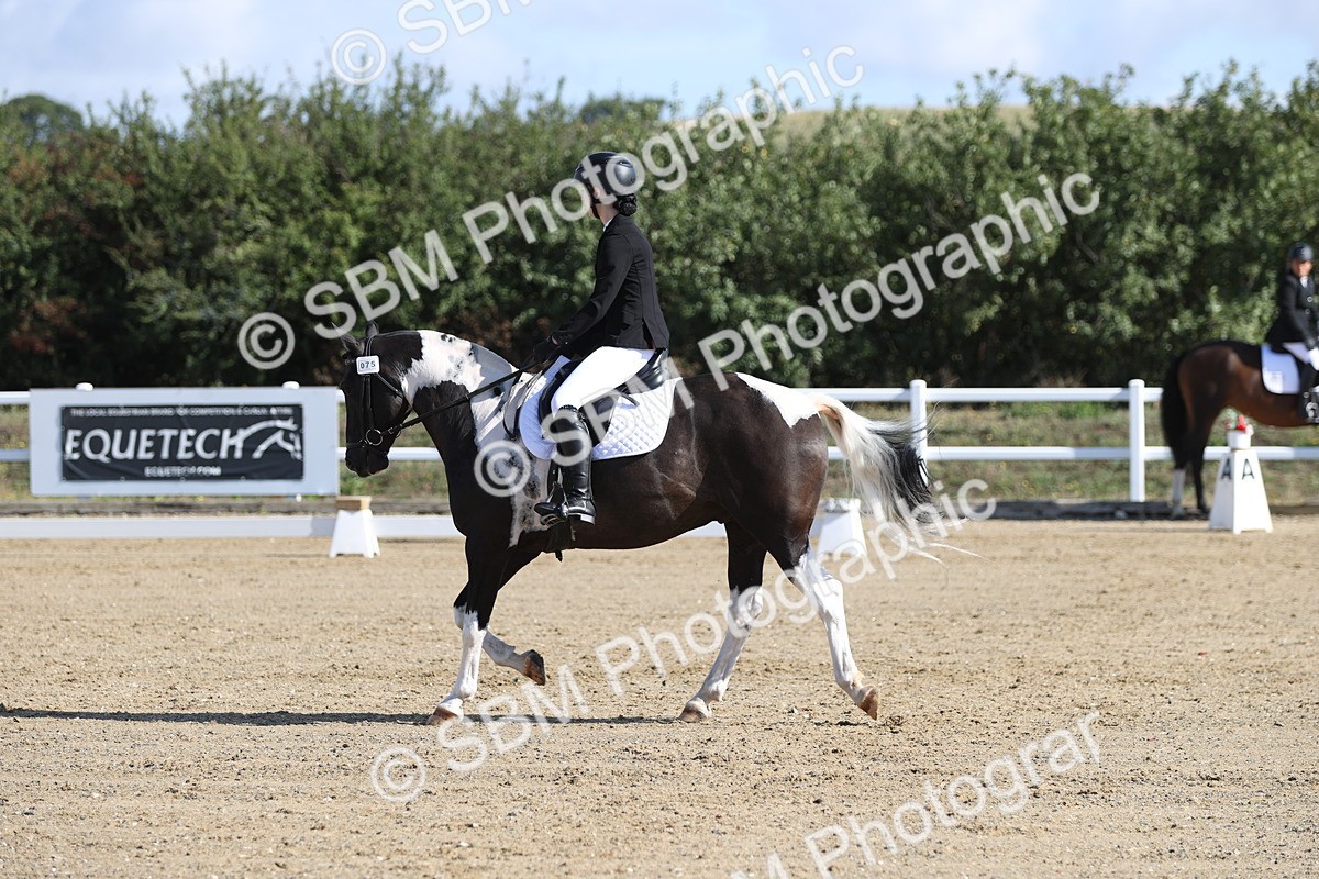 SBM_001137 - Class 2 - Intro 4 Champs - 9.44-10.38