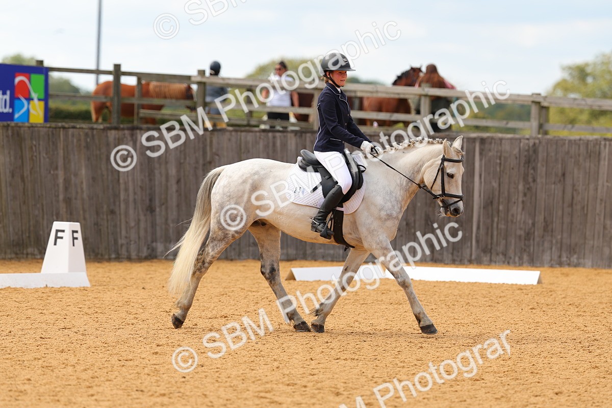 SBM_43744 - D6 - Small Tour Championship - Intro C