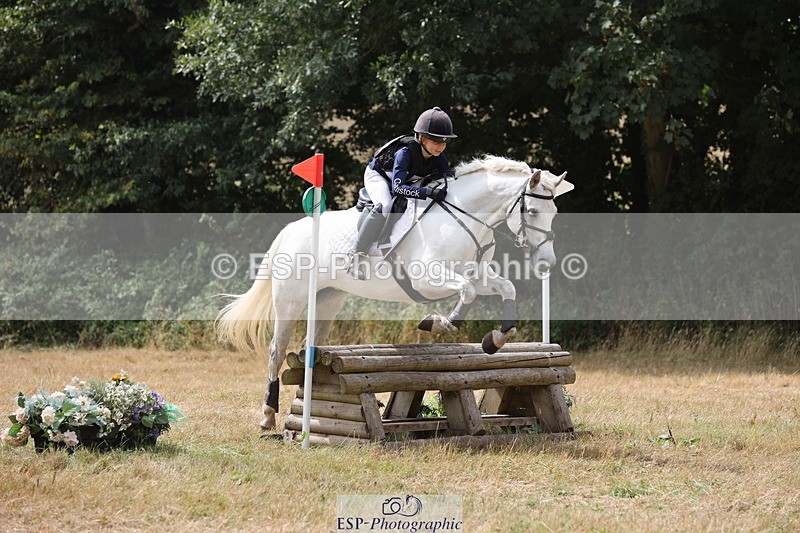 250824A-122532-36663 - 2008-Clementine.Law-Ballyerk.Julie