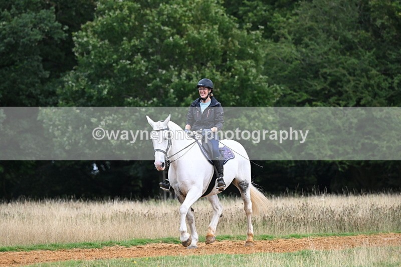 DSC_7887 - Time at Statue 13:16 to 13:52