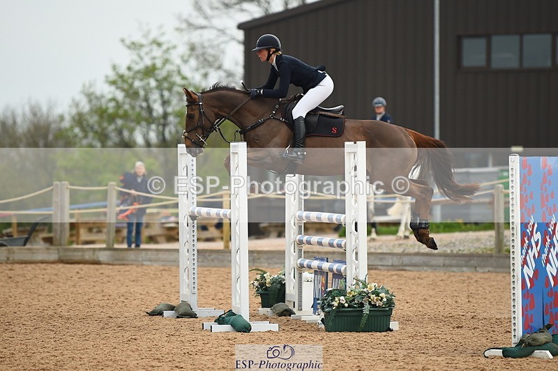 230504A-093046-00376 - Cls 8 Snr Foxhunter
