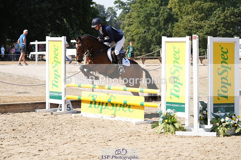 250824A-144012-38434 - 2113-Abbie.Smith-Courtways.Archer