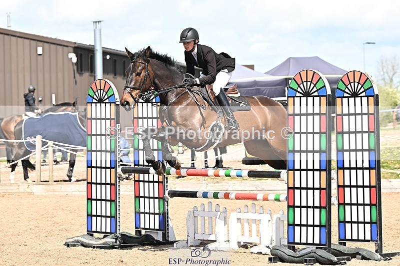 250416-124401-00896 - Cls 3 Snr 1.05m Open