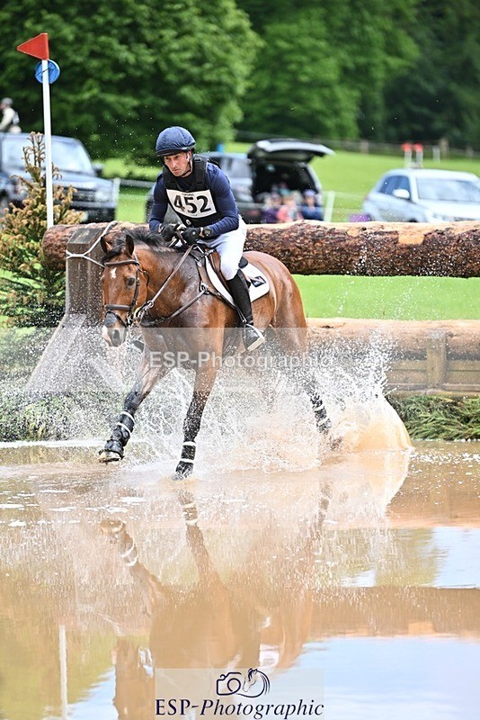 240526-141419-23838 - 449-REDFIELD_FYRE-Cassie_Sanger