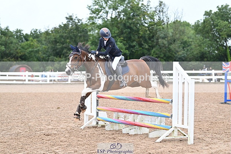 240908A-110803-03244 - Cls 18 A&B Pony Brit Nov & 80 Opern