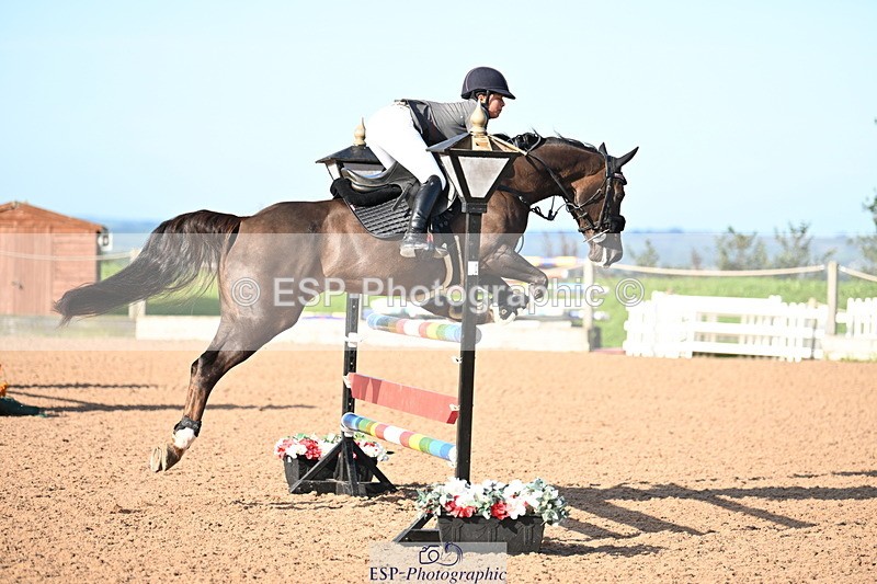 240913A-091558-03196 - Cls 13 Snr 1.05m & 1.10m Open