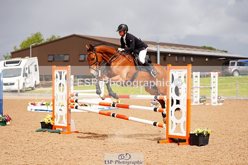 240526A-113314-07825 - Cls 26 Chard Equ 1.05m and 1.10m Grand Prix