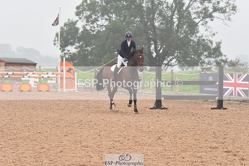 230916A-171404-05808 - Cls 19 Snr 1.10m Derby