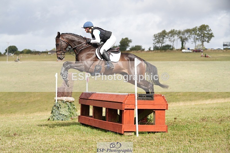250831-104152-05670 - J-460-Bridget.Garlick