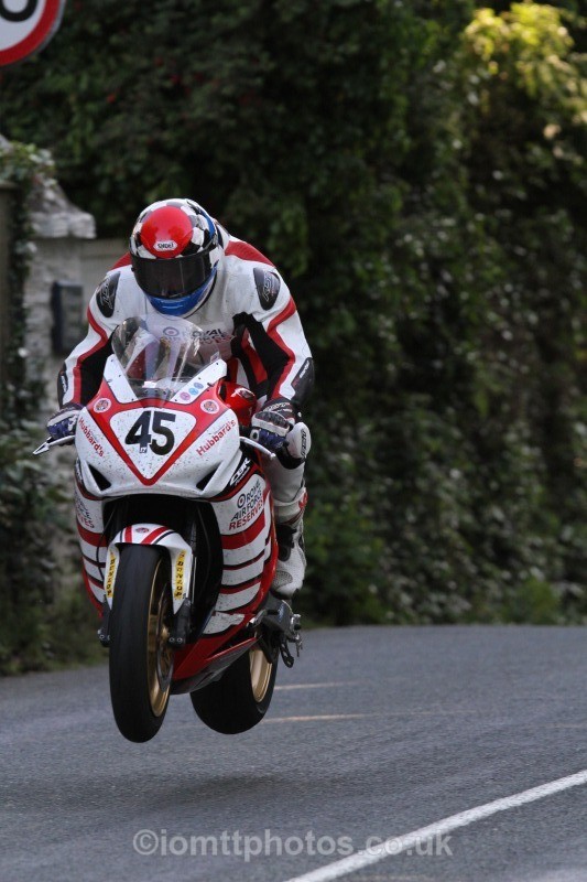 Michael Russell Honda / Lee Hardy Racing - Friday Practice - Solos