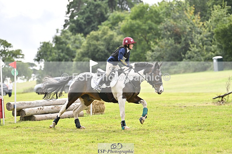 240825X-160002-36150 - 80cm XC 15.30 to 16.30