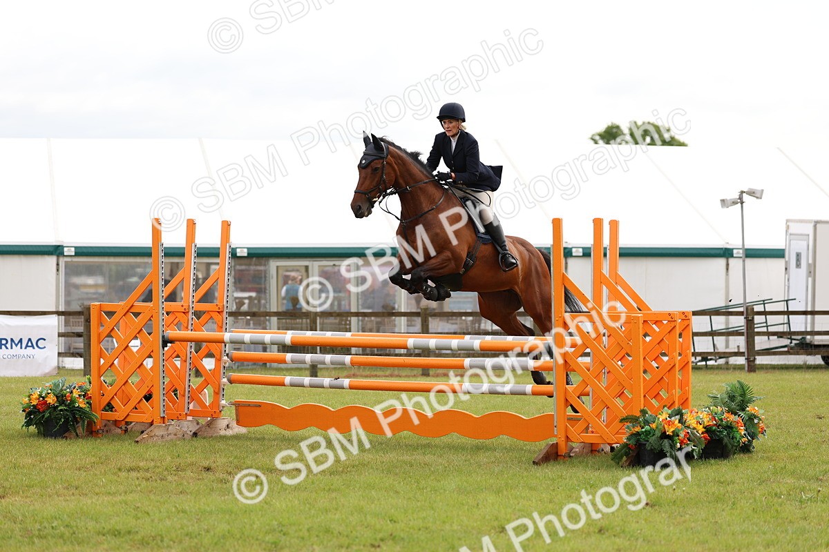 SBM_11832 - Class 205 - Tarmac Senior 1m Open