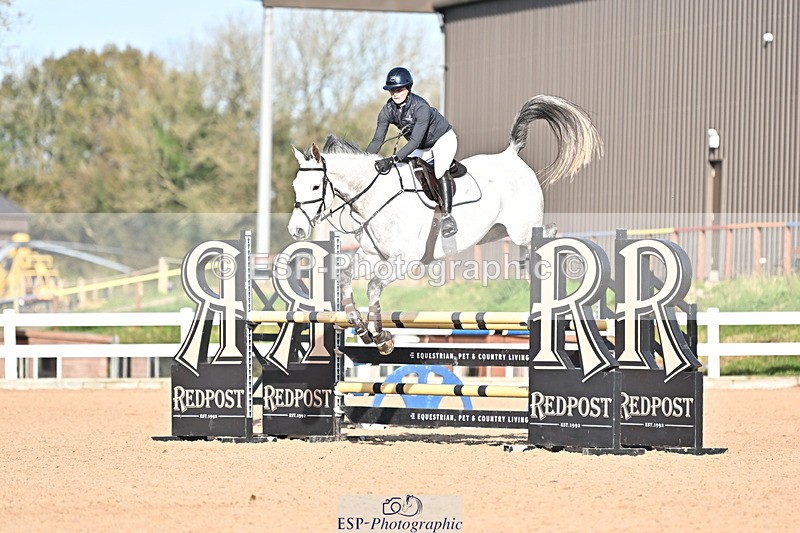 241113A-130255-00643 - Cls 04A&B Snr Newc & 1.10m Open