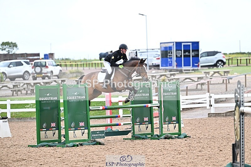 260520-141942-00786 - Cls 6 Foxhunter and 1.20m Open