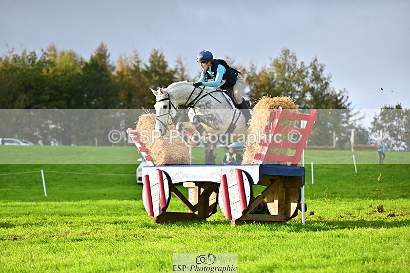 251025A-095747-16466 - D-329-Clementine.Montgomerie