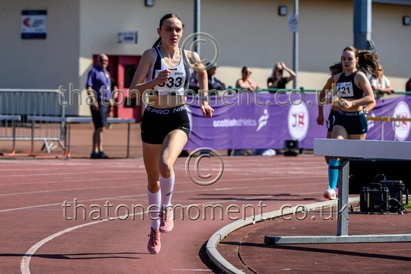 West25Sat-926580 - Track Female Set One