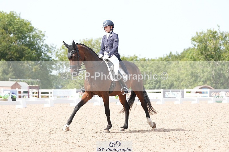 250815-145705-01901 - 023-Chloe.DawesDanibelle.Delicious