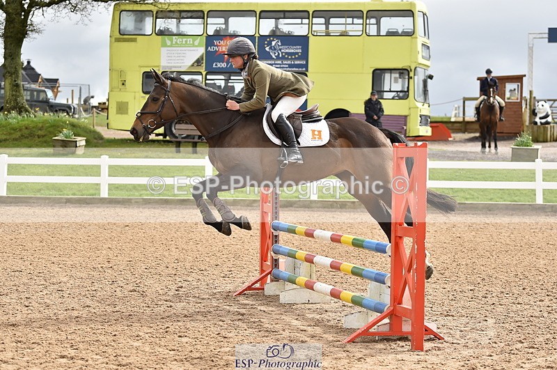 240403A-110800-00150 - Cls 1 British Novice and 90cm Open