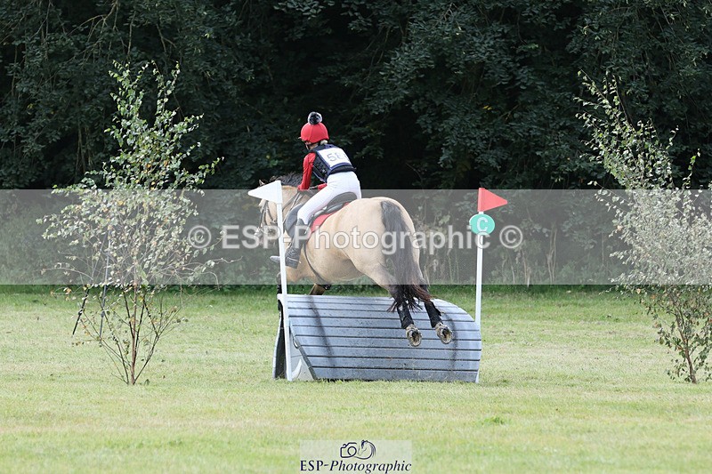 240825X-111641-32242 - 70cm XC 11.00 to 12.00