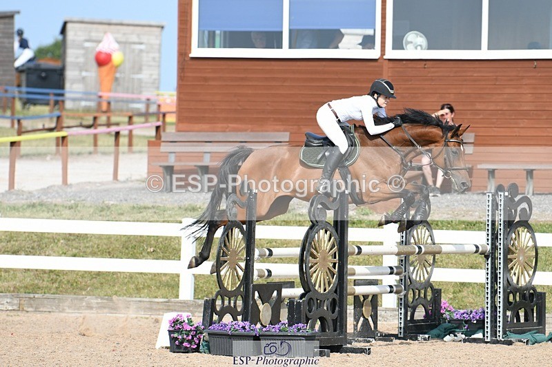 250725-170803-04099 - Cls 10 1.05m Amateur Quali