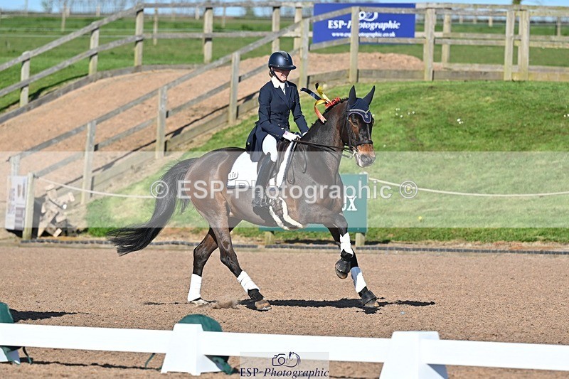 250405-154024-11829 - Cls 28 Young Riders Team