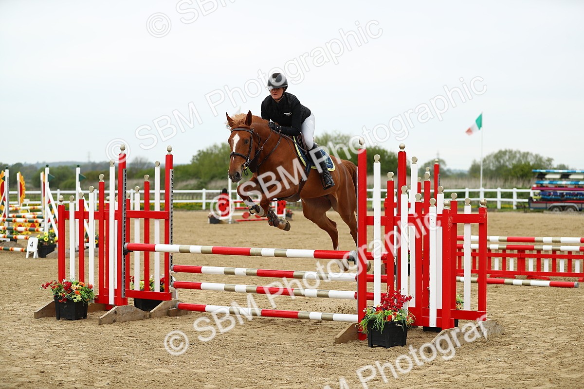 SBM_000263 - Class 2 - Senior British Novice 90cm