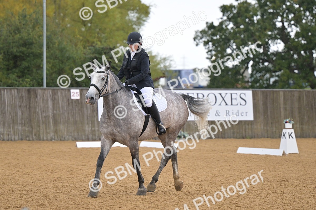 SBM_00563 - D2 - Small Tour Championship Intro 2