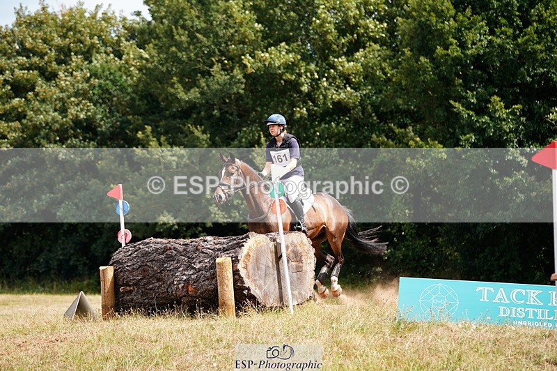 250802A-150014-05577 - D-161-Amelia.Halley-MOMENTUM.21